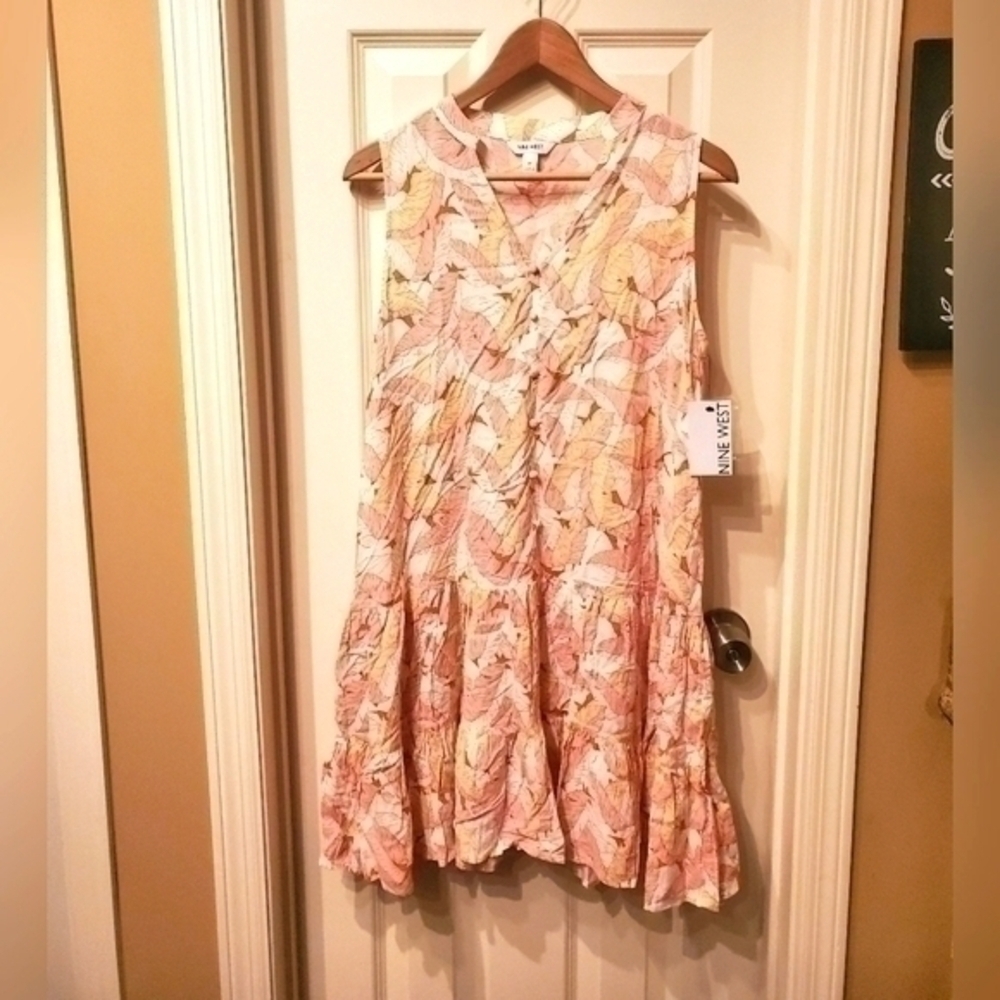 Nine West Dress Size Medium NWT - Picture 1 of 4